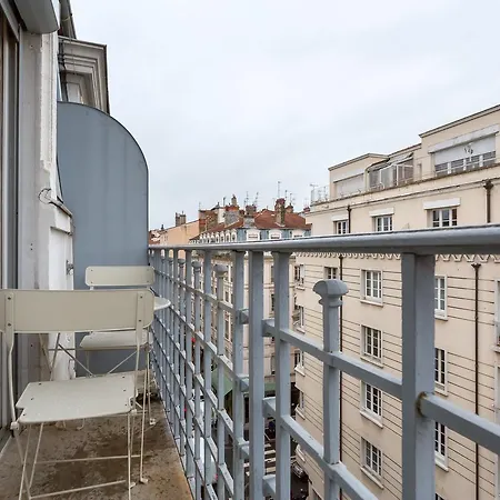 Apartment Like Rive Gauche *
